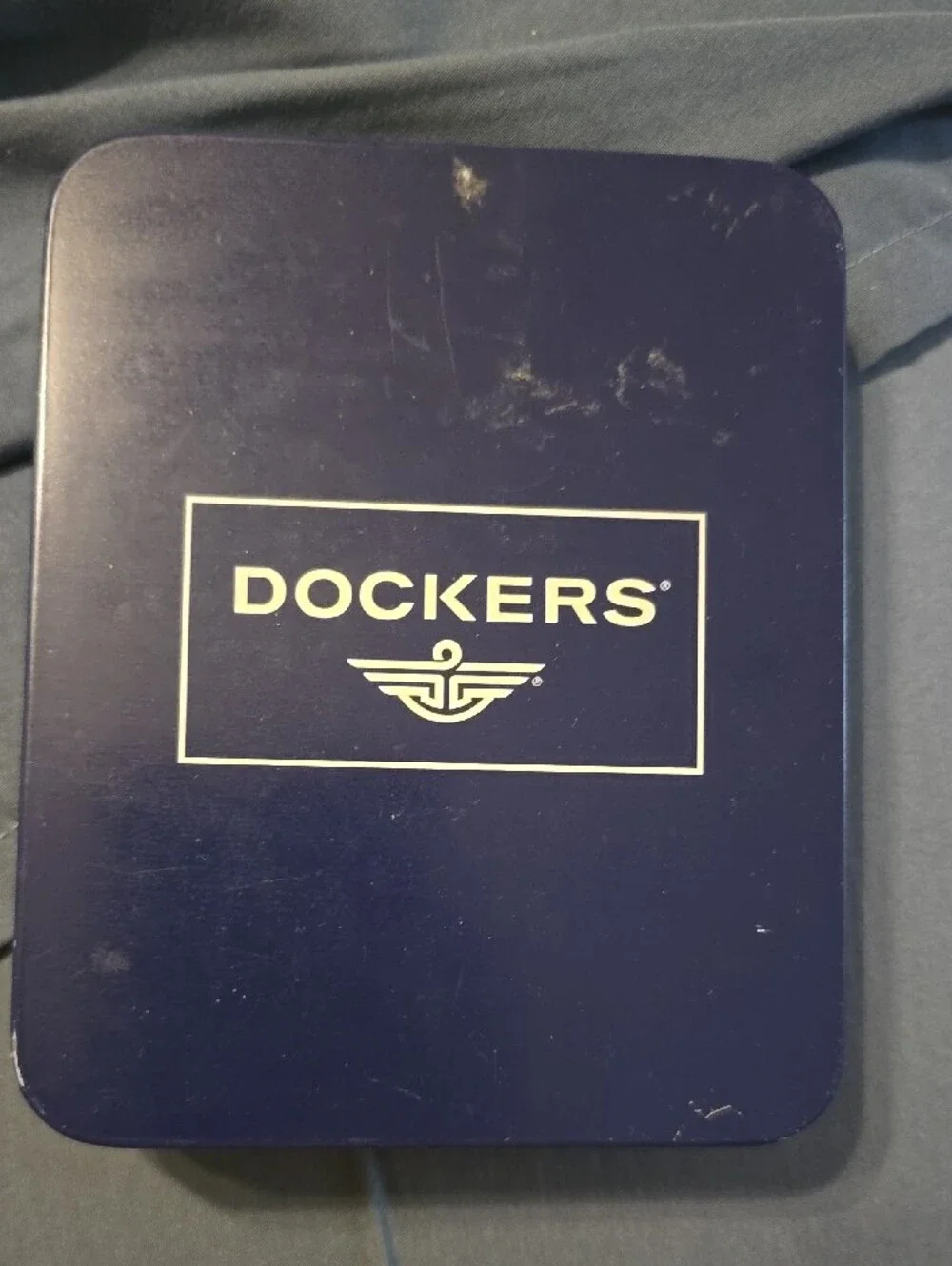 Dockers Tan Leather Bifold Card & Key Wallet